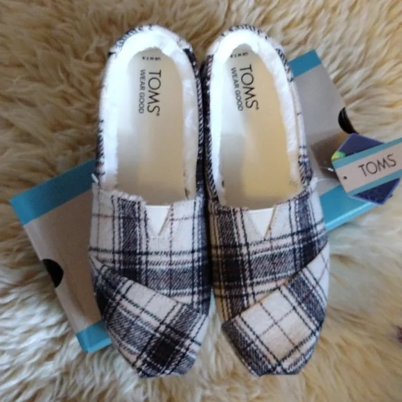 Biscotti Plaid Flannel TOMS - Picture 1 of 6